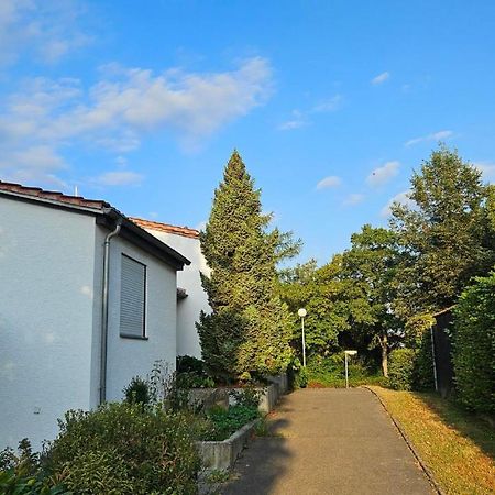 Ferienzimmer Bei Thomas - Gemuetliches Schlaf- Und Wohnzimmer Mit Modernem Bad Ульм Экстерьер фото