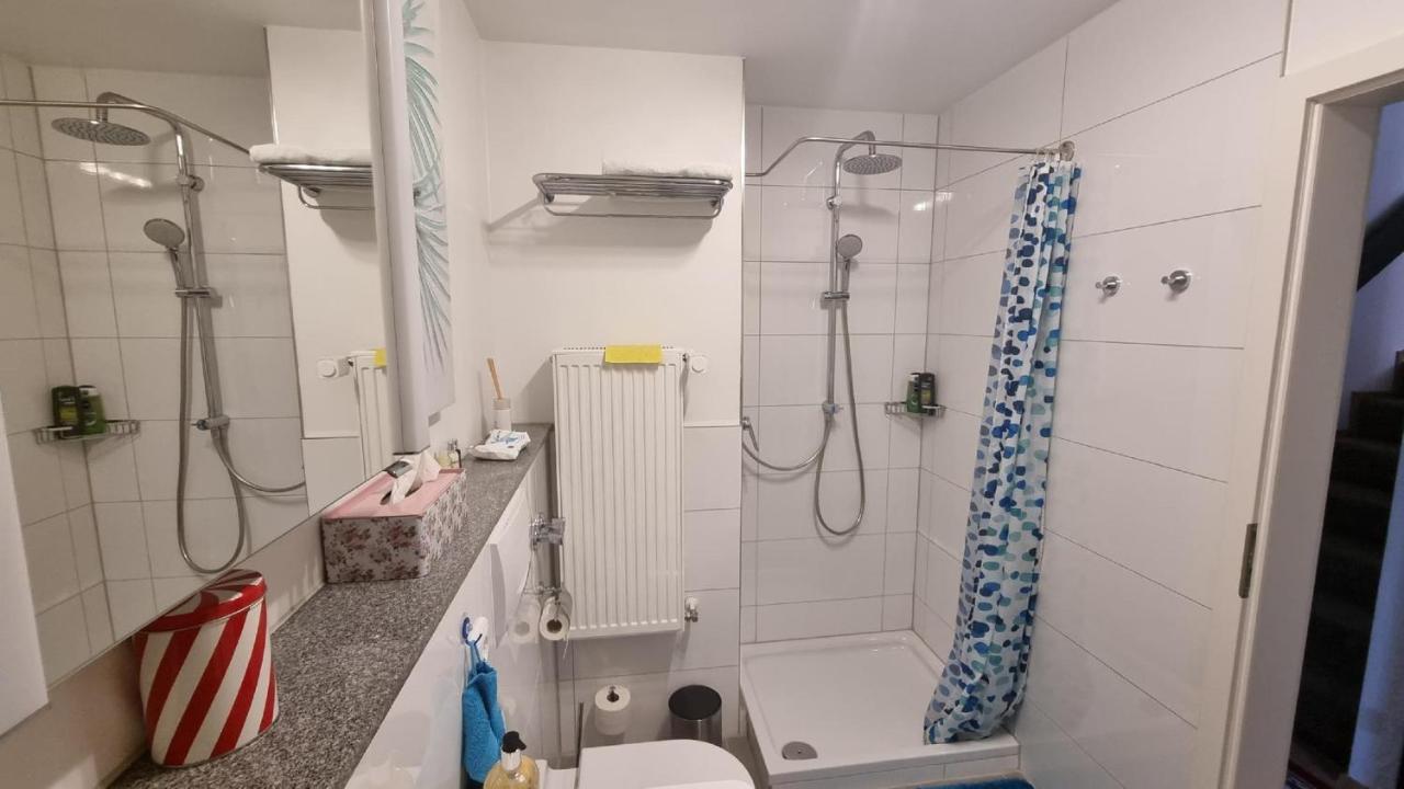 Ferienzimmer Bei Thomas - Gemuetliches Schlaf- Und Wohnzimmer Mit Modernem Bad Ульм Экстерьер фото